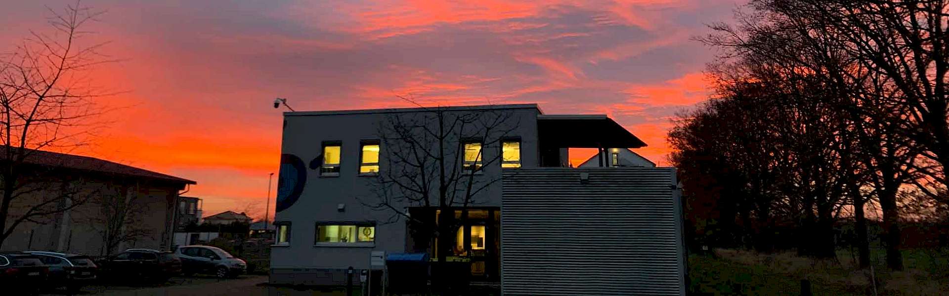 Ansicht des Beckmann Verlages im Morgenrot